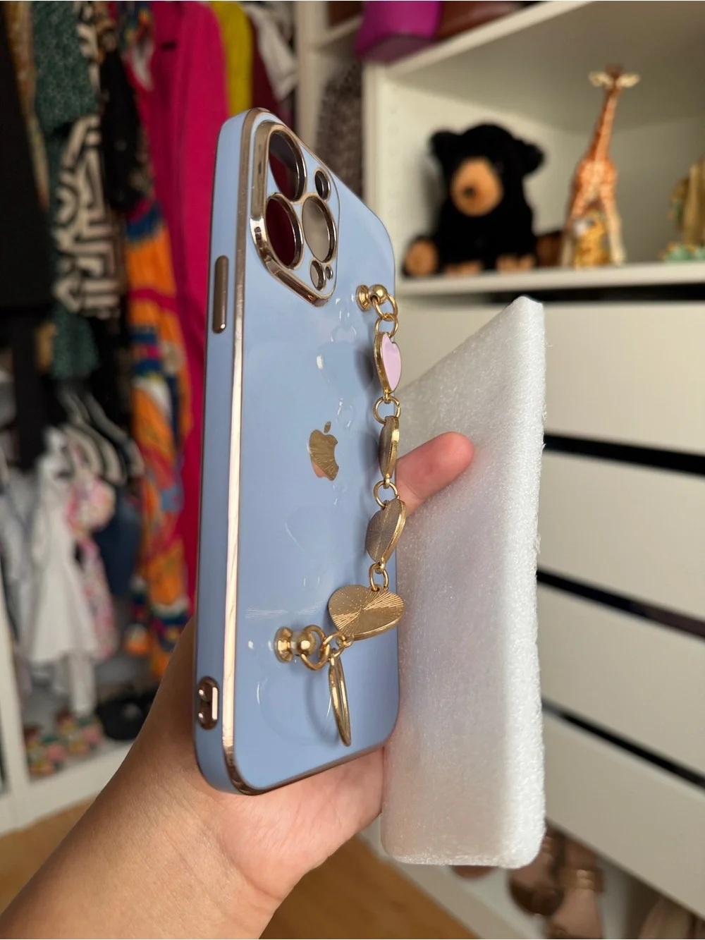 Light Blue Phone Case with Pink Heart Chain Charm 16 pro max